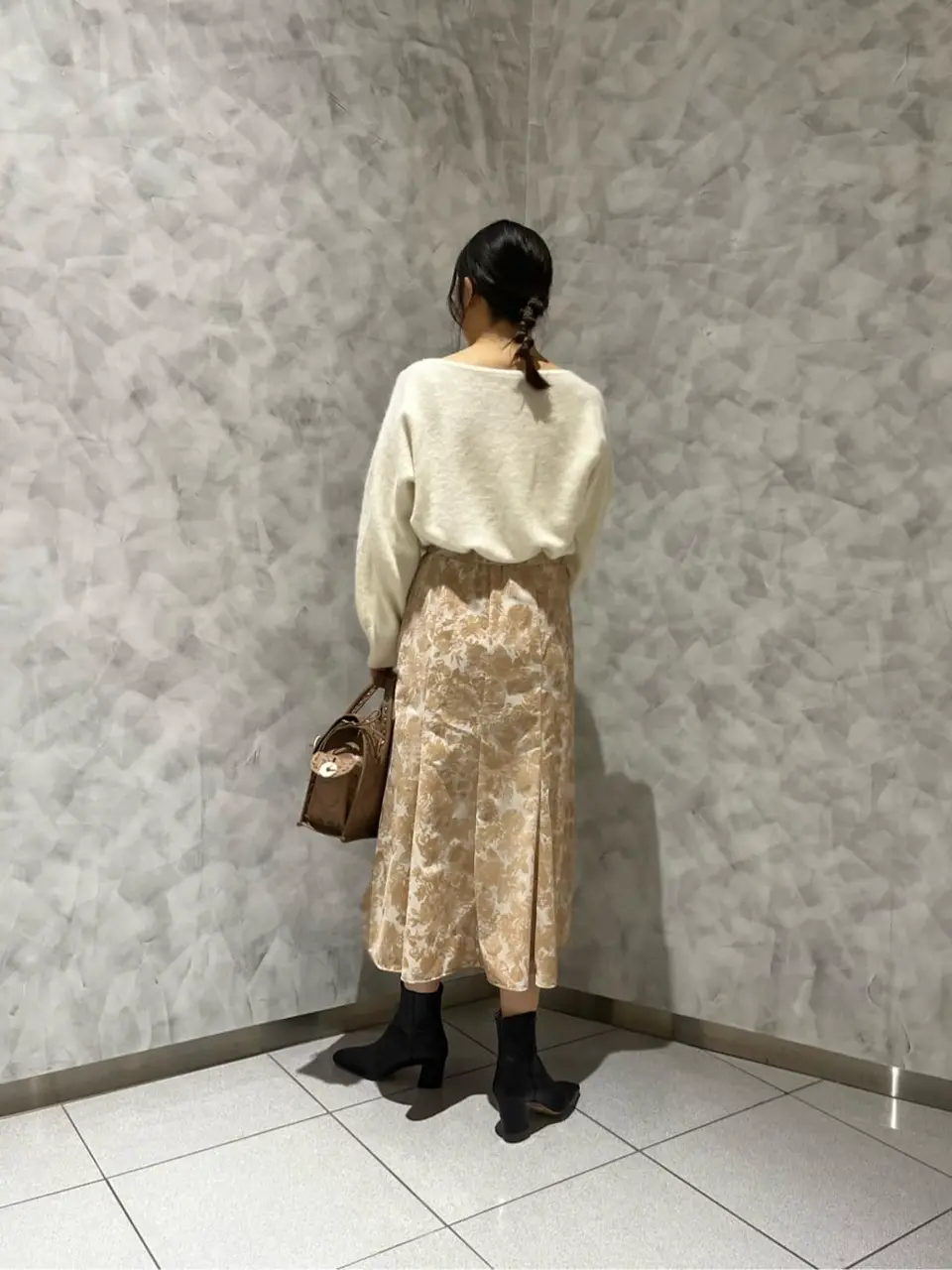 GRACE CONTINENTAL OZAWA コーディネート画像