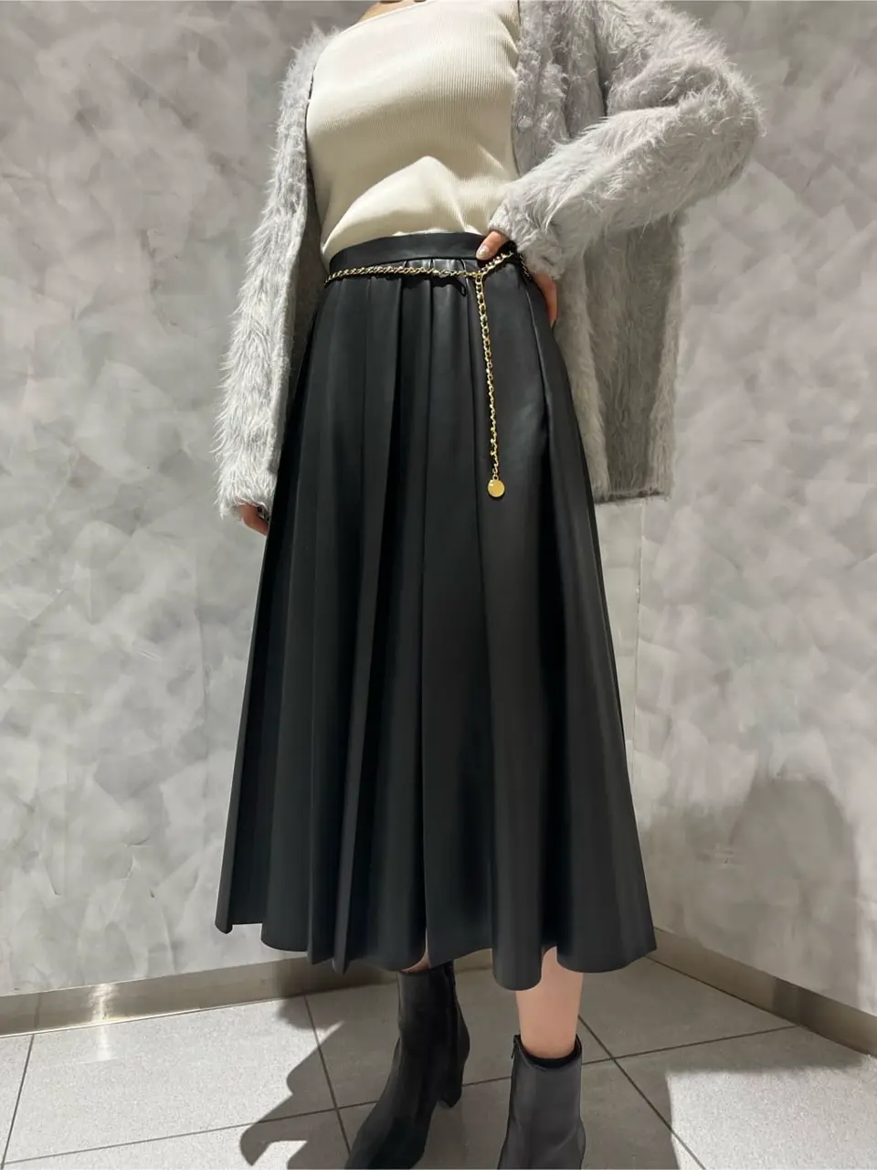 GRACE CONTINENTAL OZAWA コーディネート画像