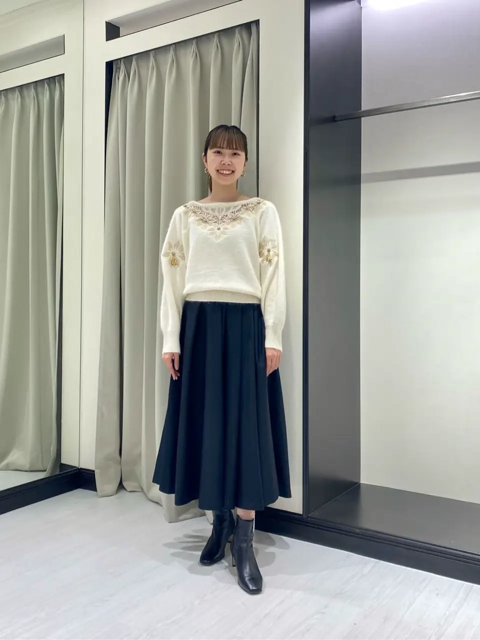 GRACE CONTINENTAL Abe コーディネート画像