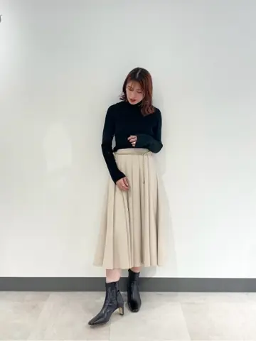 GRACE CONTINENTAL Yuuki NOZAWA コーディネート画像
