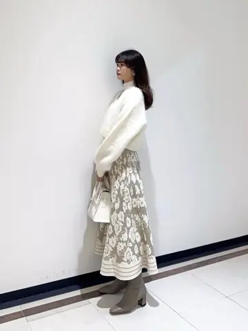 GRACE CONTINENTAL MORITA AI コーディネート画像