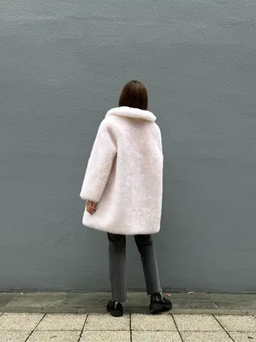 GRACE CONTINENTAL 伊藤　静華 コーディネート画像