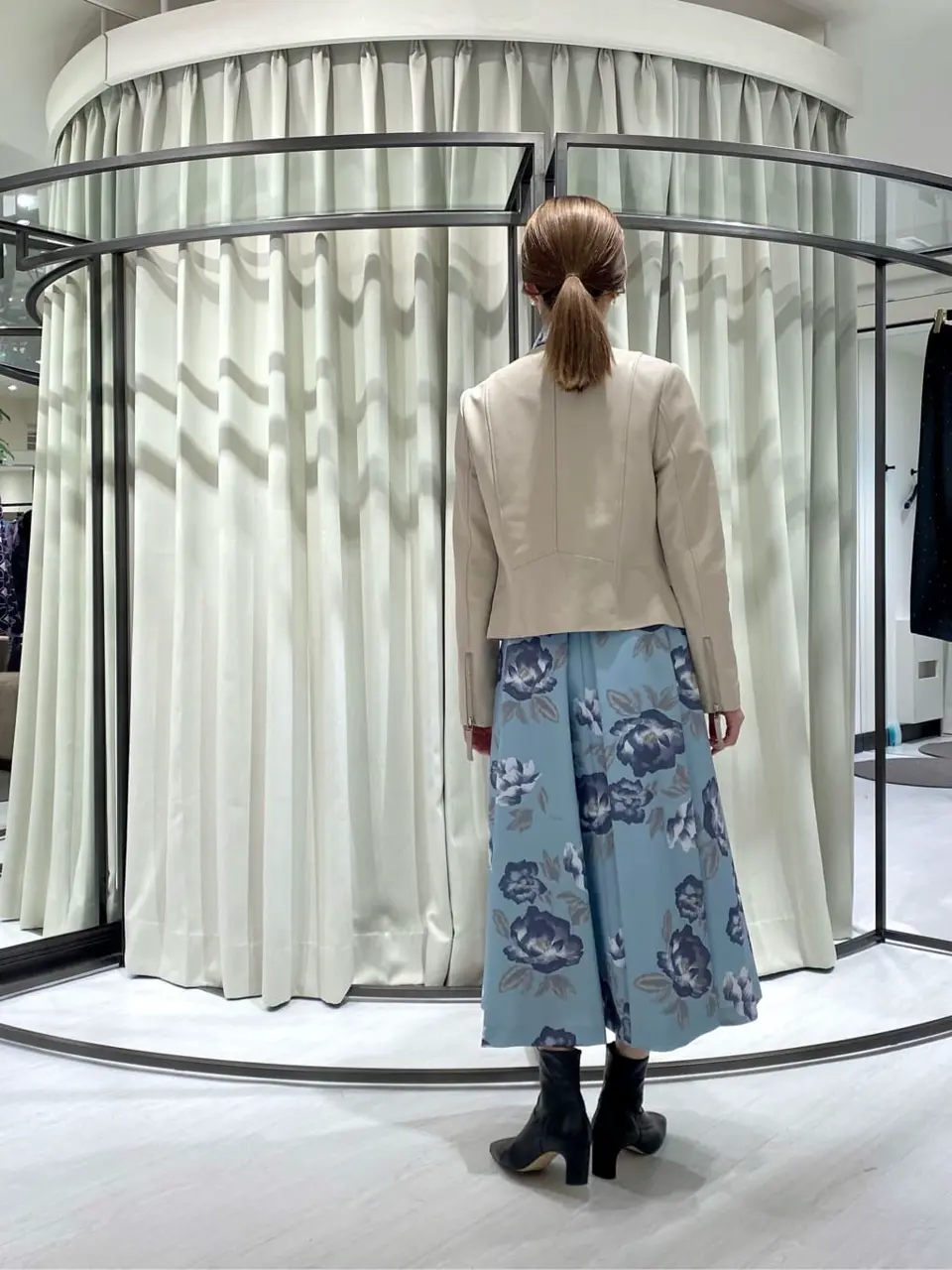 GRACE CONTINENTAL Abe コーディネート画像