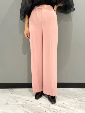 GRACE CONTINENTAL yoshi コーディネート画像