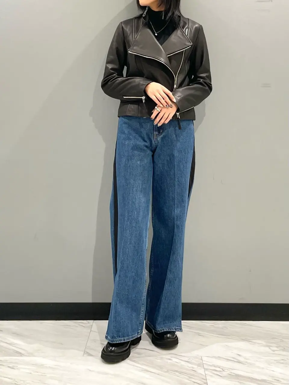 GRACE CONTINENTAL yoshi コーディネート画像