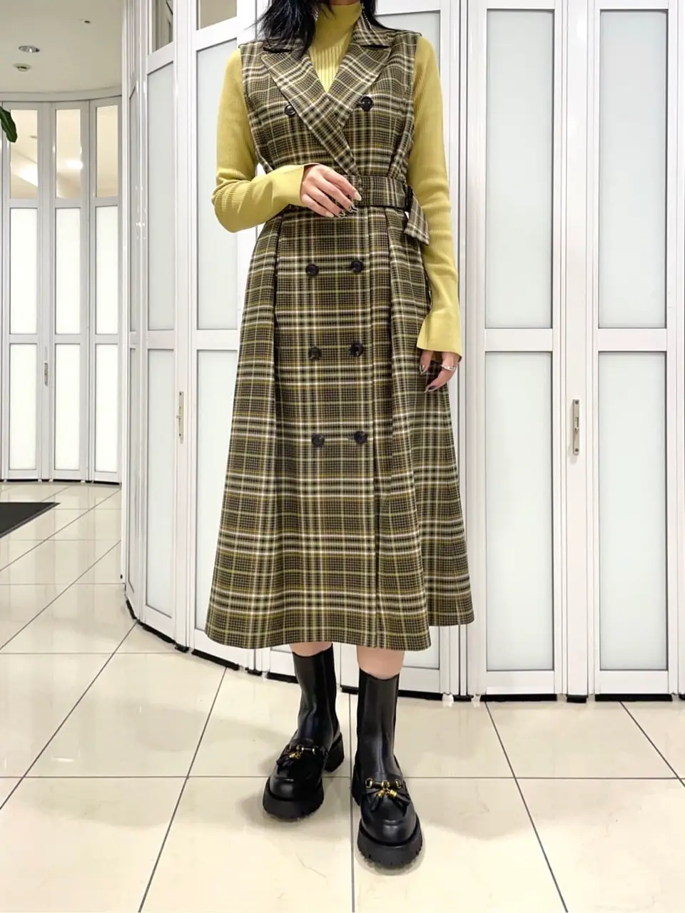 GRACE CONTINENTAL yoshi コーディネート画像