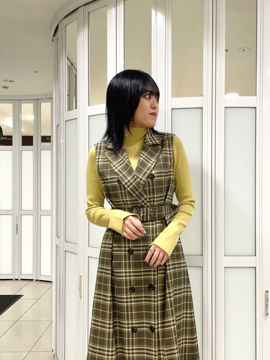 GRACE CONTINENTAL yoshi コーディネート画像