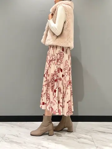 GRACE CONTINENTAL yoshi コーディネート画像