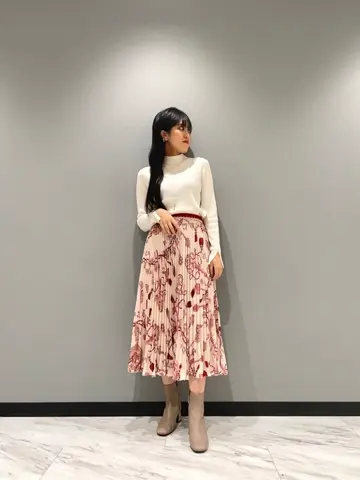 GRACE CONTINENTAL yoshi コーディネート画像