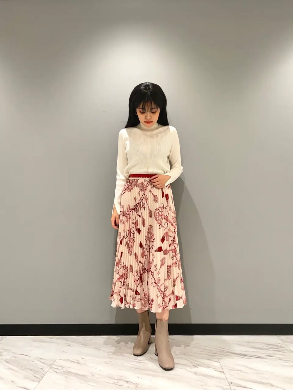 GRACE CONTINENTAL yoshi コーディネート画像