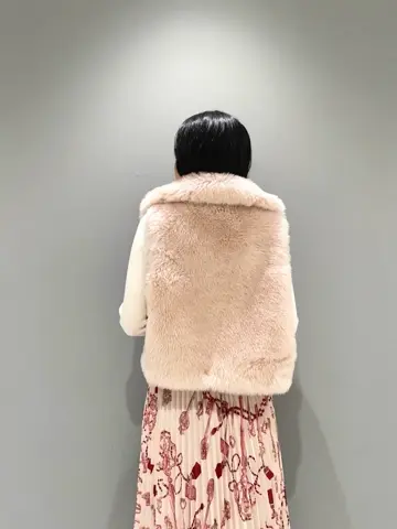 GRACE CONTINENTAL yoshi コーディネート画像