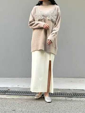 GRACE CONTINENTAL yoshi コーディネート画像