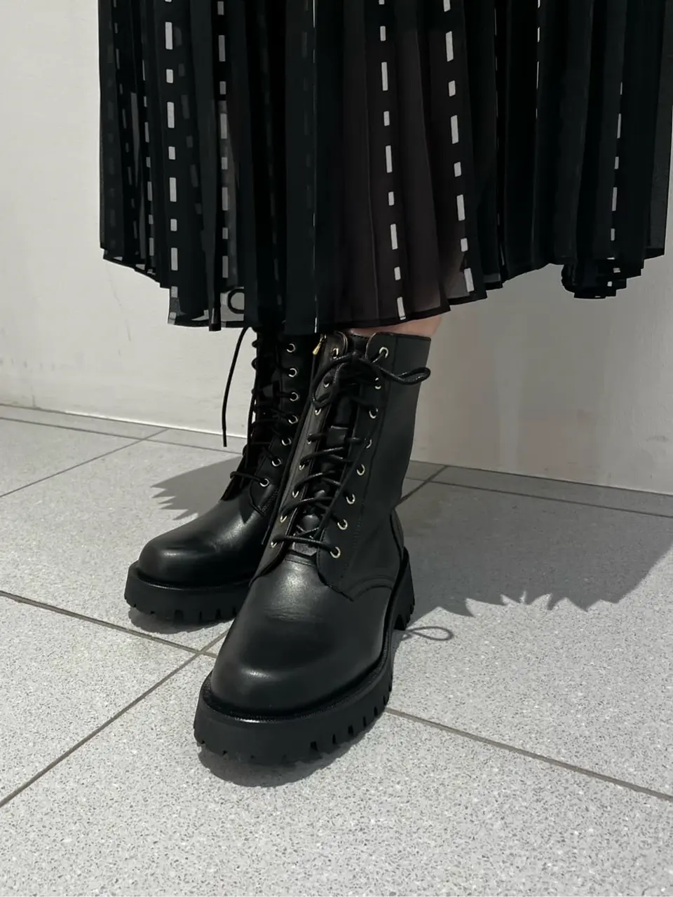 GRACE CONTINENTAL OZAWA コーディネート画像