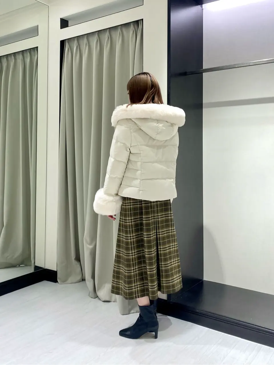 GRACE CONTINENTAL Abe コーディネート画像