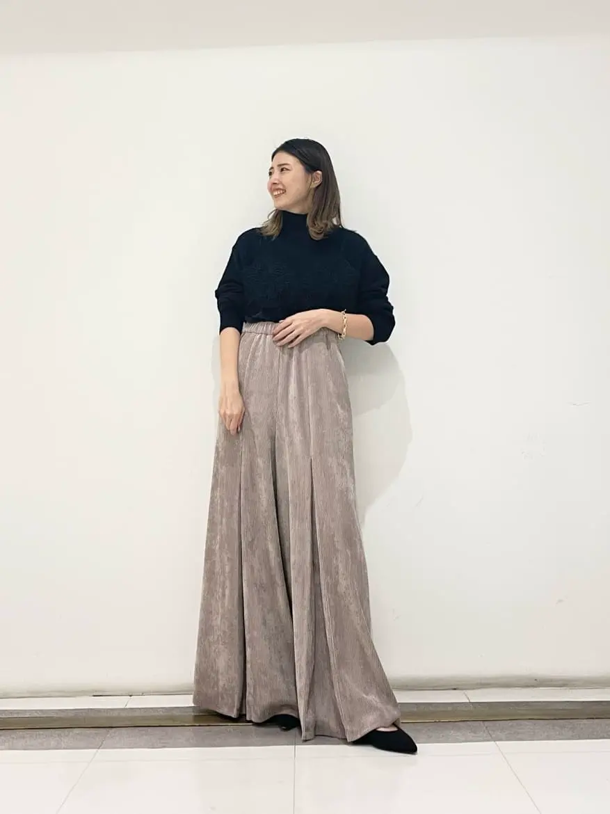 GRACE CONTINENTAL minami コーディネート画像