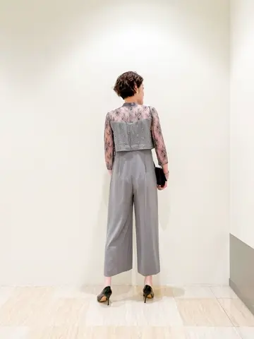 GRACE CONTINENTAL 今野　志保 コーディネート画像