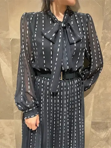 GRACE CONTINENTAL 穐山　香織 コーディネート画像