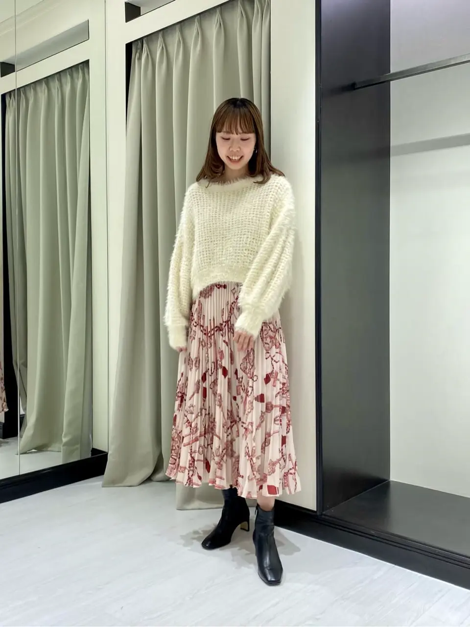 GRACE CONTINENTAL Abe コーディネート画像