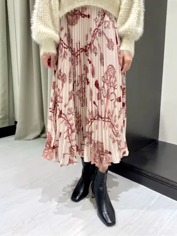 GRACE CONTINENTAL Abe コーディネート画像