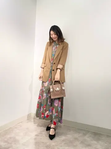 GRACE CONTINENTAL minami コーディネート画像