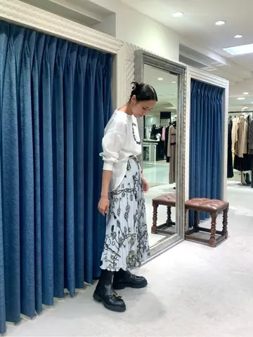 GRACE CONTINENTAL haruka iwasaki コーディネート画像