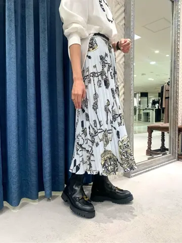 GRACE CONTINENTAL haruka iwasaki コーディネート画像