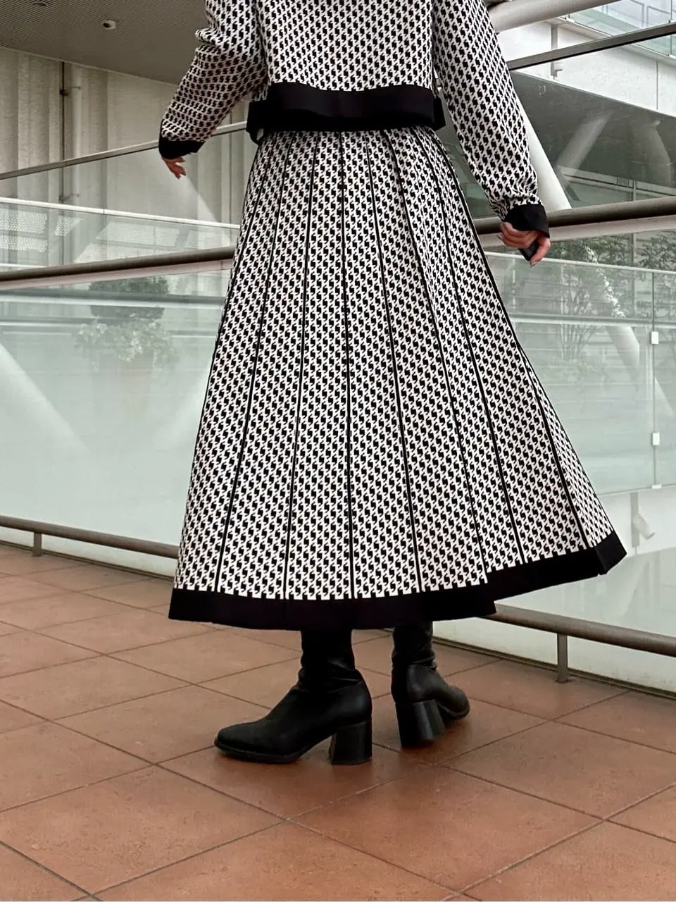 GRACE CONTINENTAL FUKUSHIMA YURIE コーディネート画像