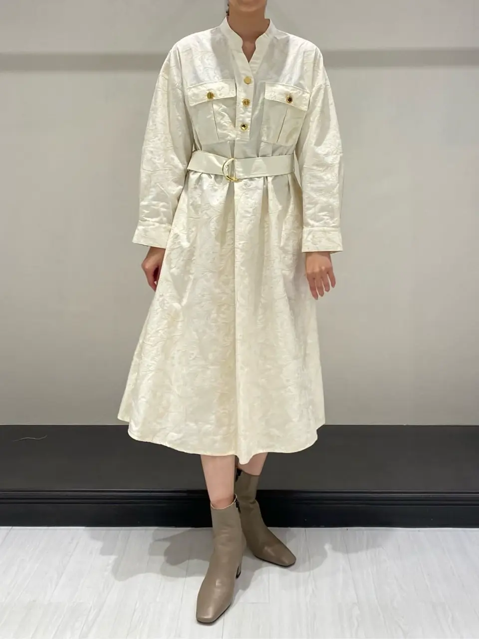 GRACE CONTINENTAL Abe コーディネート画像