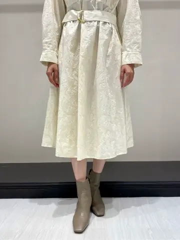 GRACE CONTINENTAL Abe コーディネート画像