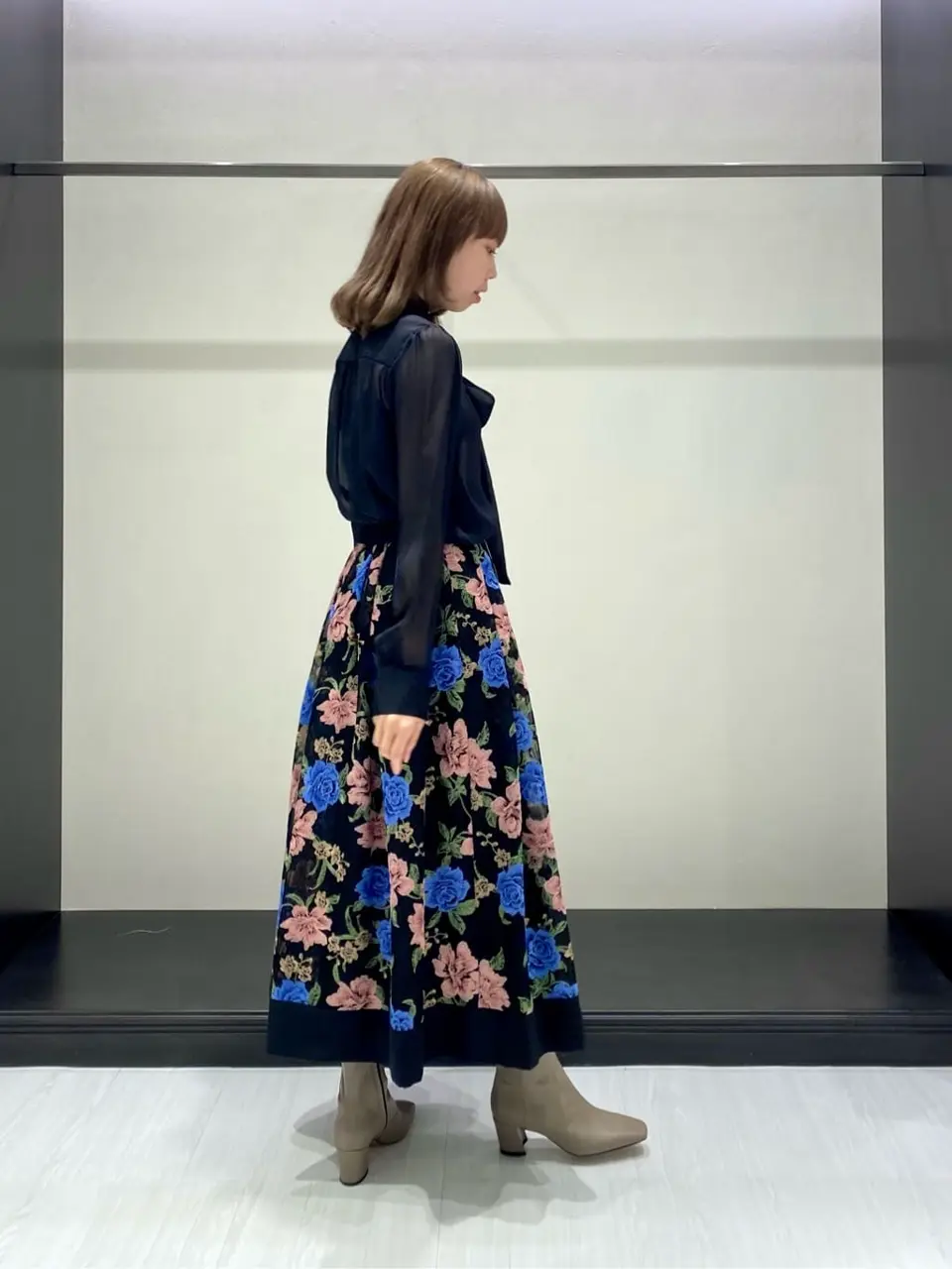 GRACE CONTINENTAL Abe コーディネート画像