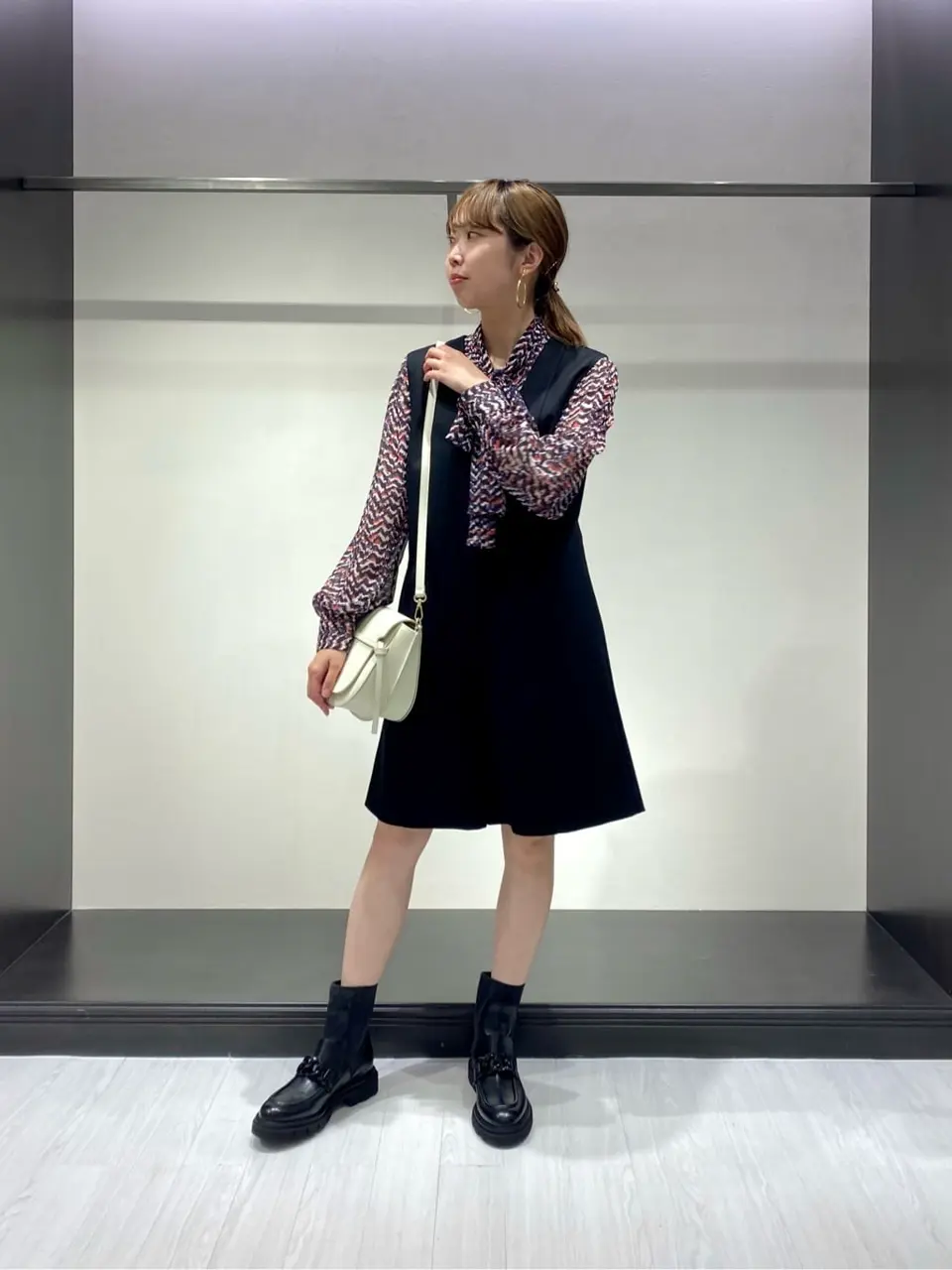 GRACE CONTINENTAL Abe コーディネート画像