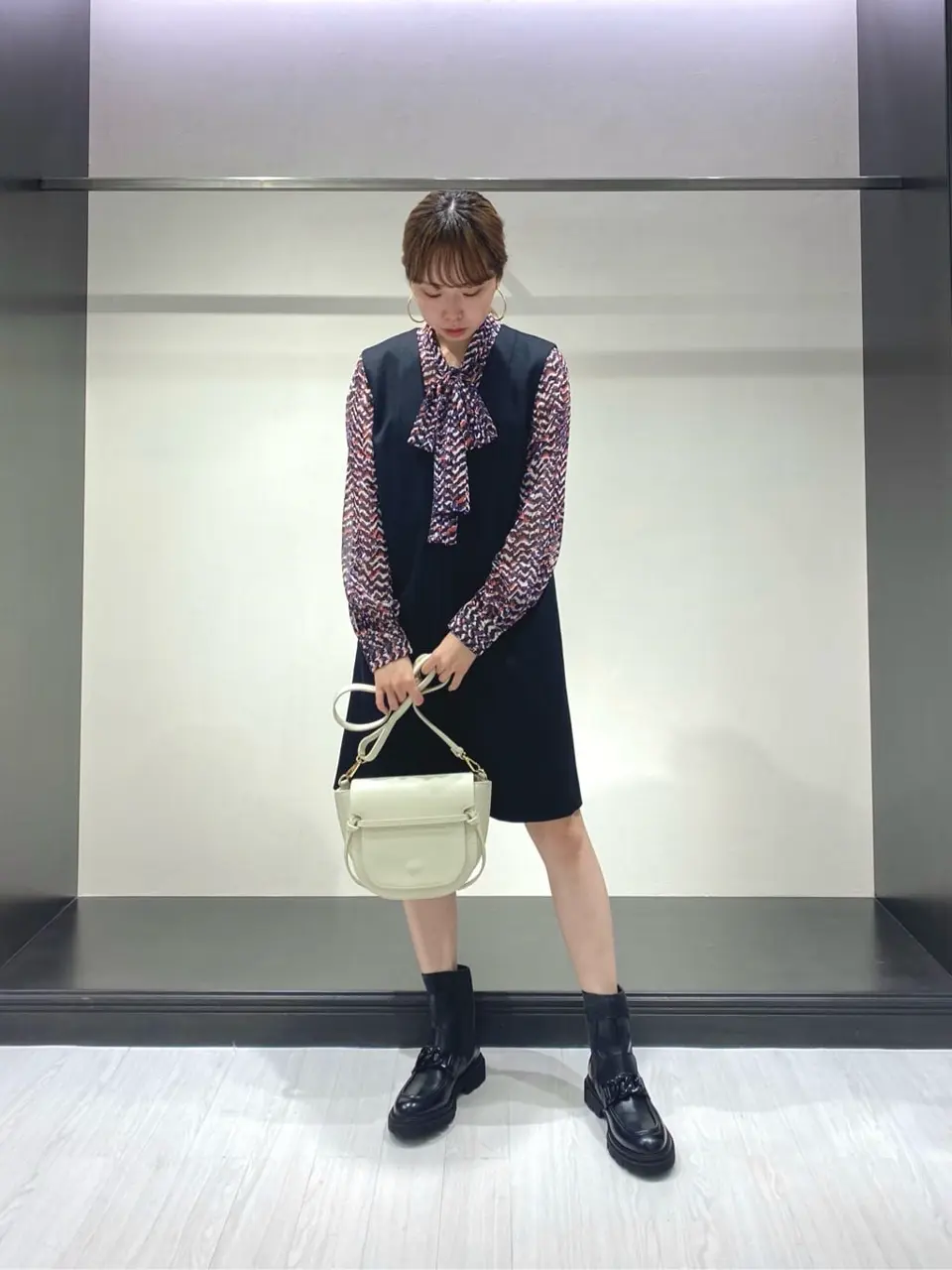 GRACE CONTINENTAL Abe コーディネート画像