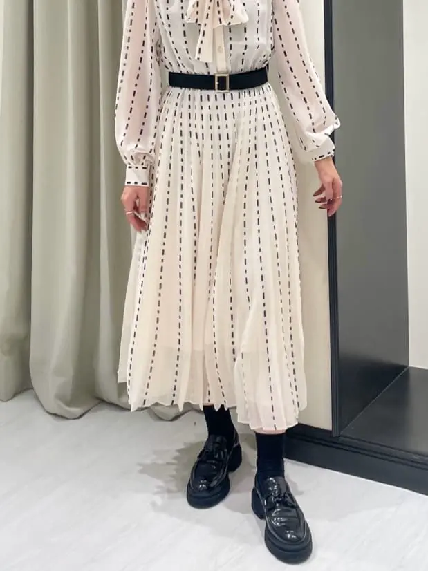 GRACE CONTINENTAL Yuuki NOZAWA コーディネート画像