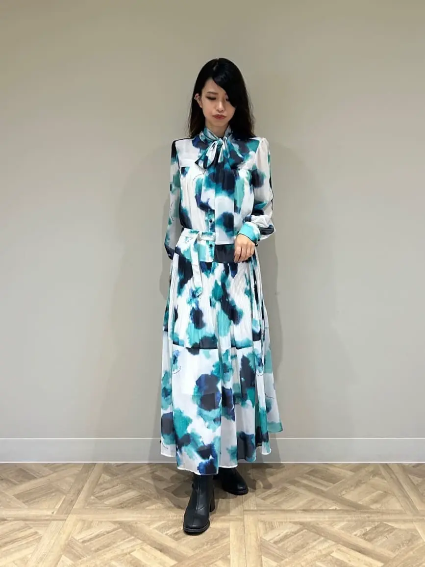 GRACE CONTINENTAL FUKUSHIMA YURIE コーディネート画像