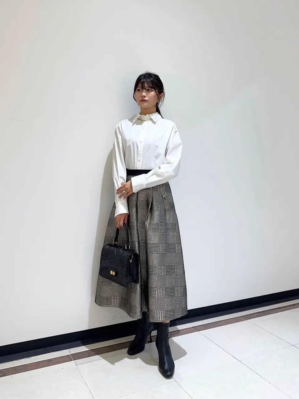 GRACE CONTINENTAL MORITA AI コーディネート画像