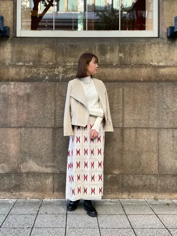 GRACE CONTINENTAL 伊藤　静華 コーディネート画像