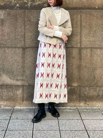 GRACE CONTINENTAL 伊藤　静華 コーディネート画像