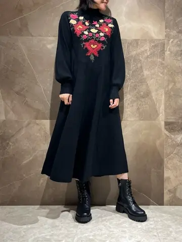 GRACE CONTINENTAL 穐山　香織 コーディネート画像