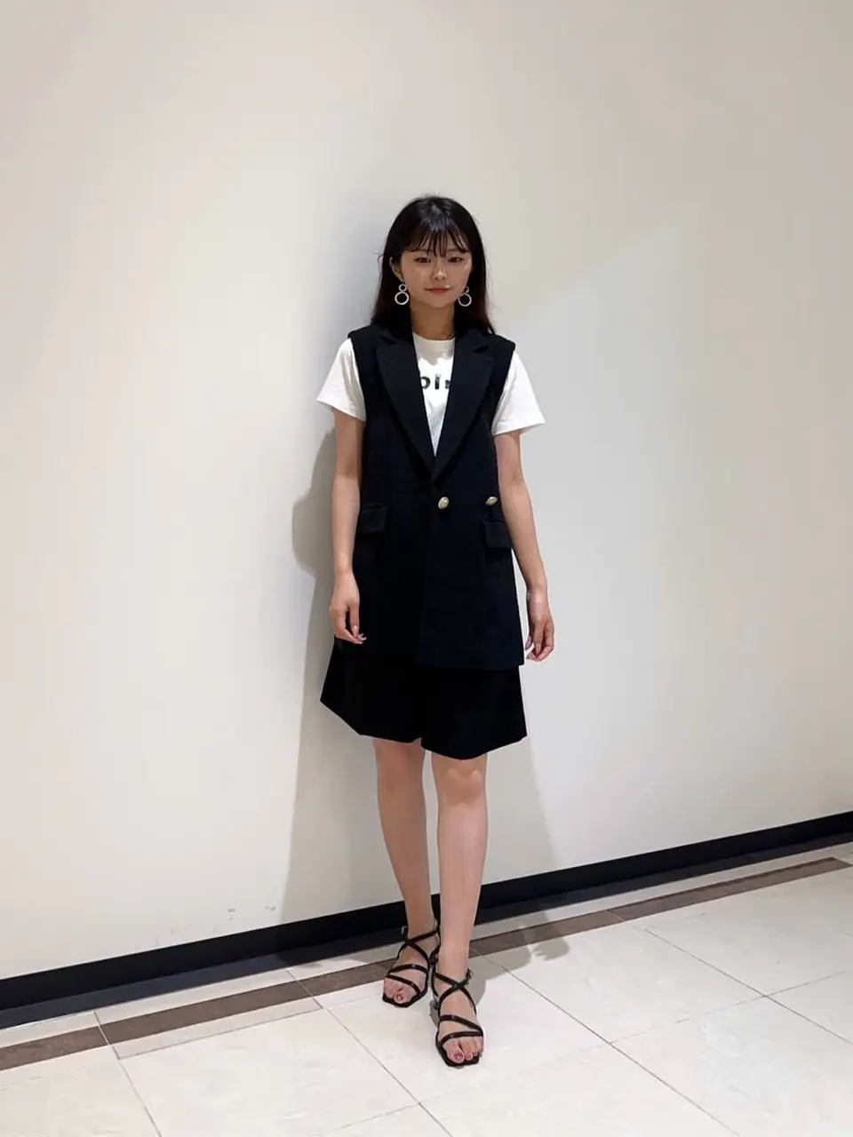 GRACE CONTINENTAL MORITA AI コーディネート画像