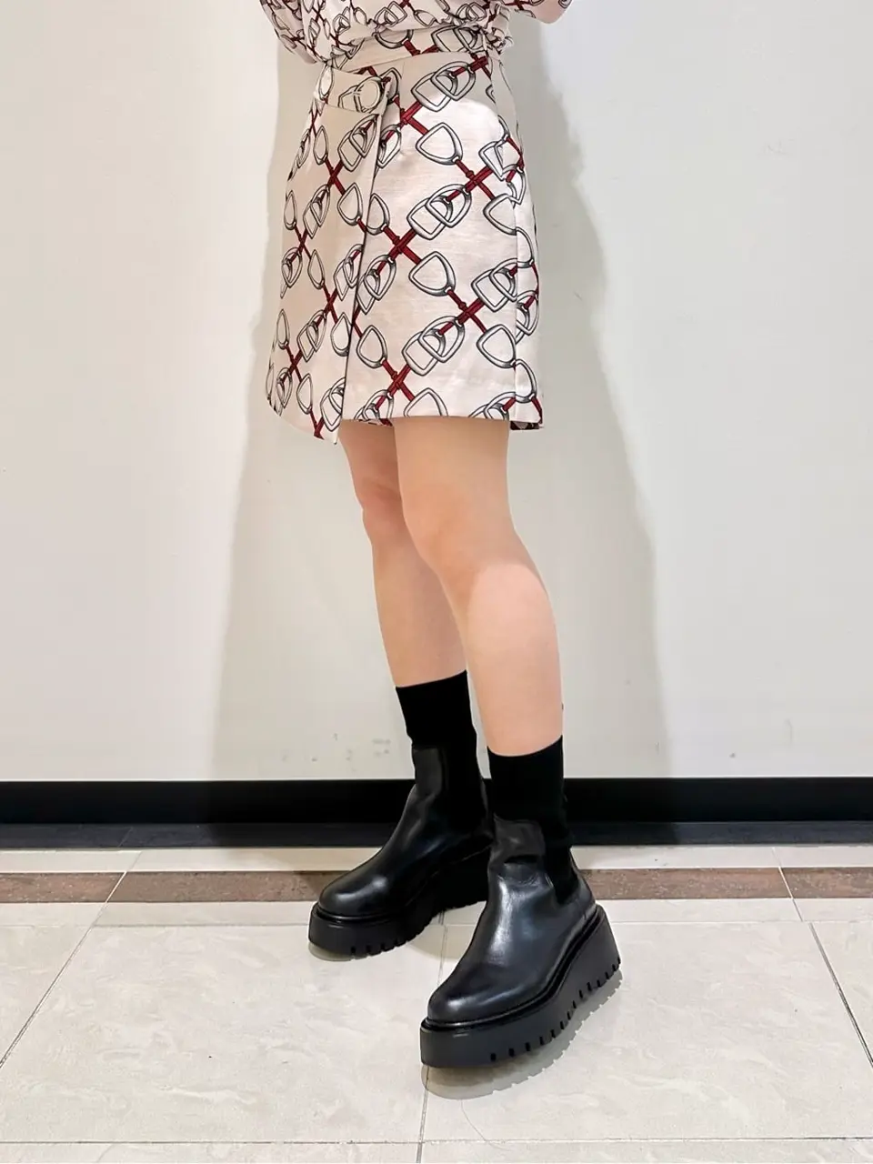 GRACE CONTINENTAL MORITA AI コーディネート画像