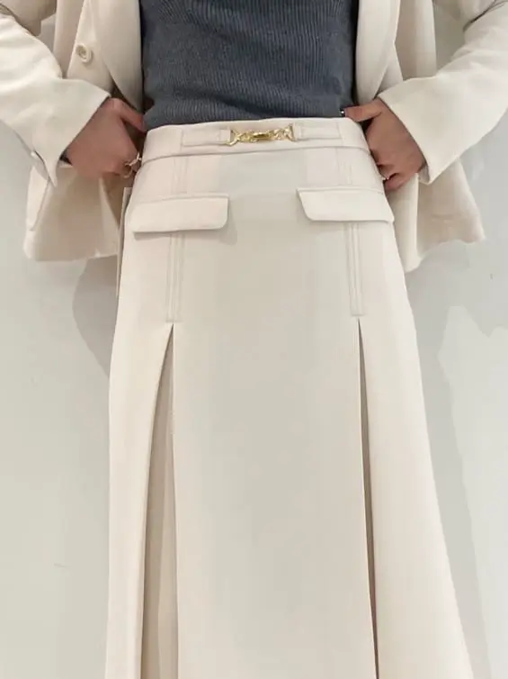 GRACE CONTINENTAL Yuuki NOZAWA コーディネート画像