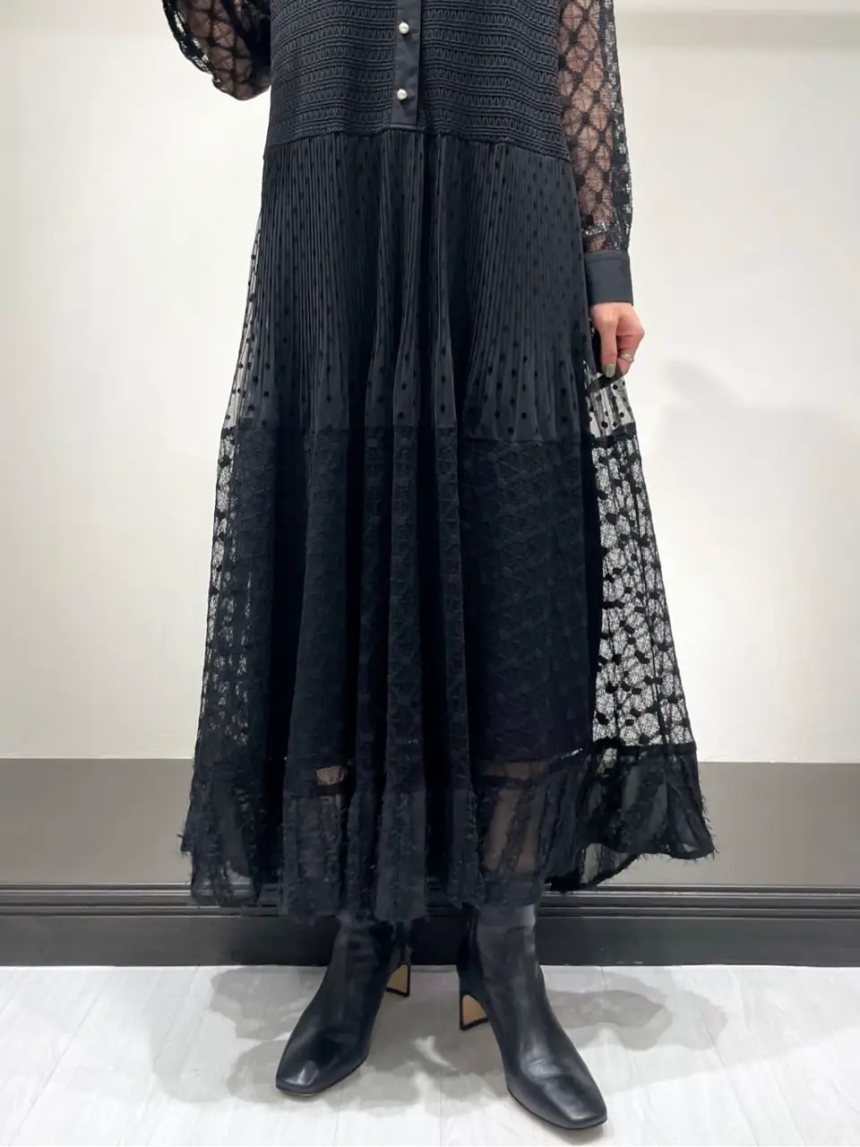 GRACE CONTINENTAL Yuuki NOZAWA コーディネート画像