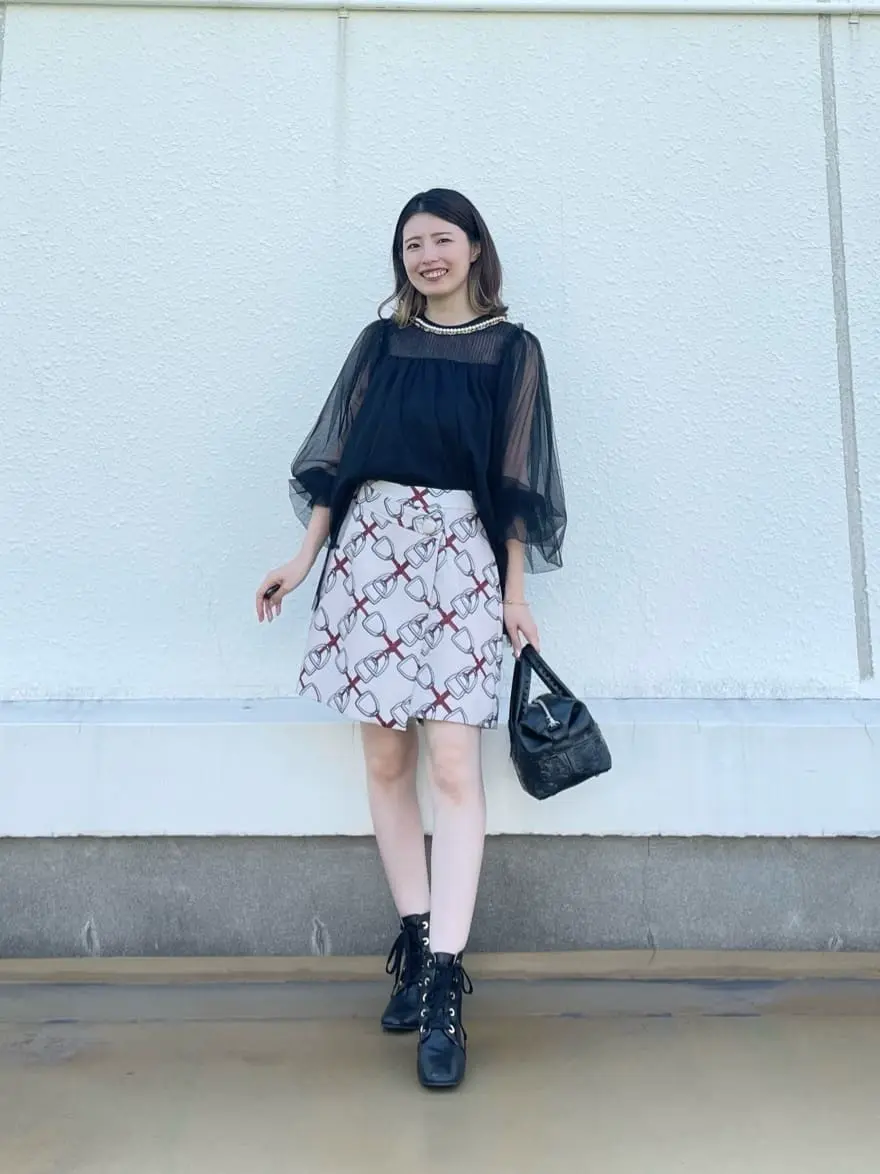 GRACE CONTINENTAL minami コーディネート画像