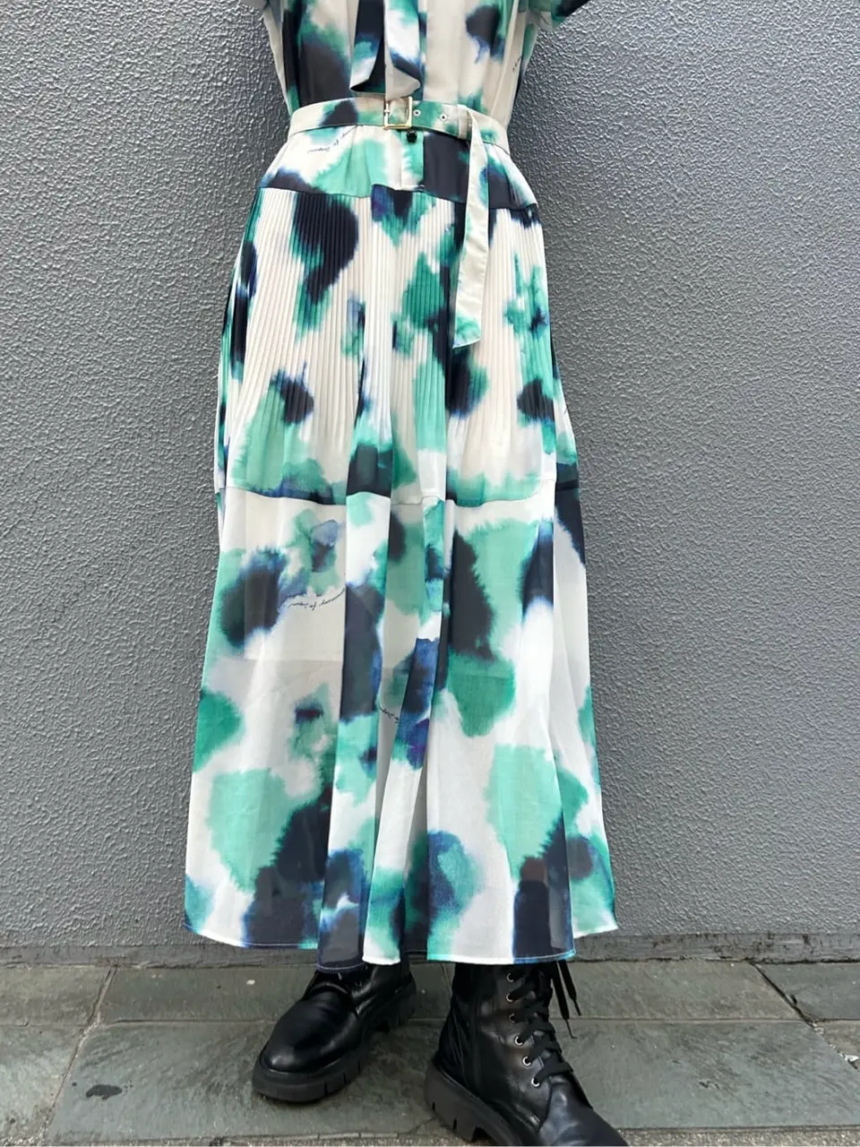 GRACE CONTINENTAL 加藤   恵理奈 コーディネート画像