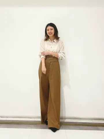 GRACE CONTINENTAL minami コーディネート画像