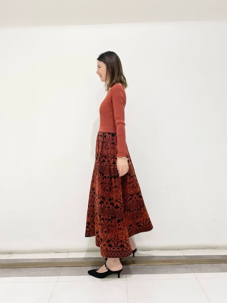 GRACE CONTINENTAL minami コーディネート画像