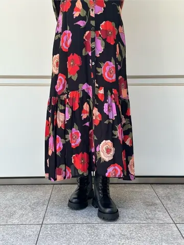 GRACE CONTINENTAL 尾田亜沙美 コーディネート画像