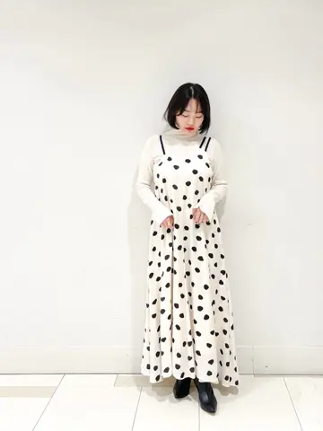 GRACE CONTINENTAL SAYUMI Nagashima コーディネート画像