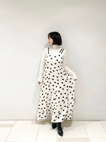 GRACE CONTINENTAL SAYUMI Nagashima コーディネート画像