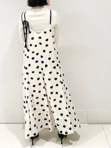 GRACE CONTINENTAL SAYUMI Nagashima コーディネート画像